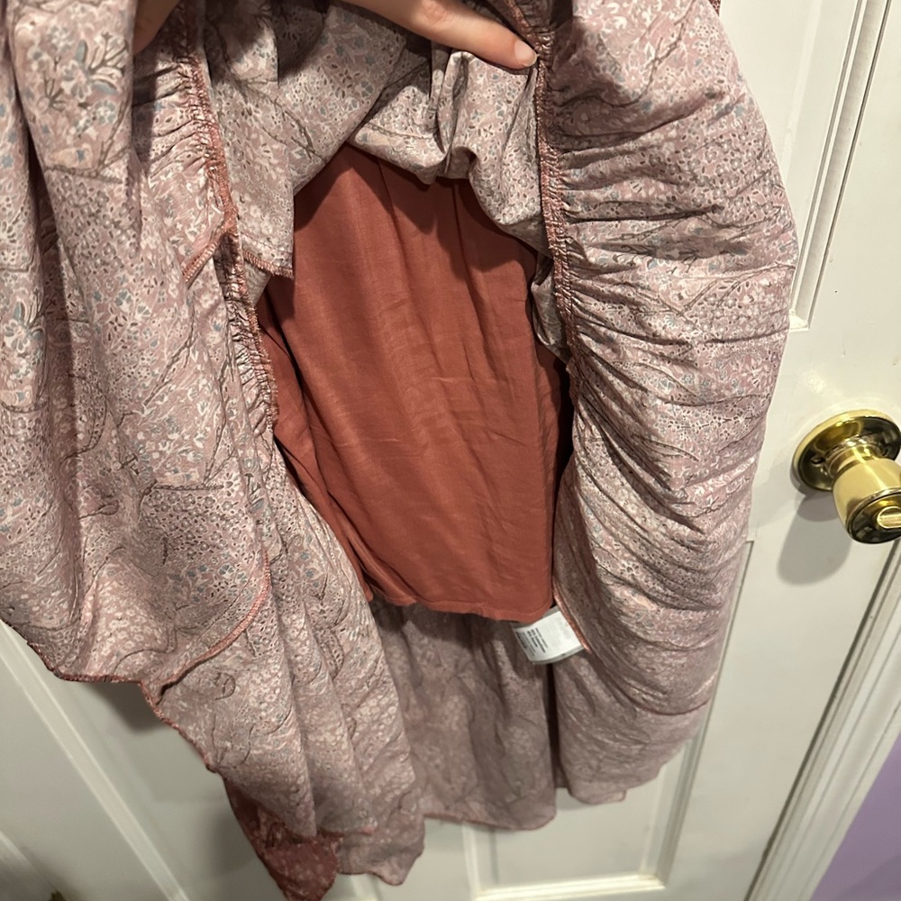 NWT PAIGE Gisela Tiered-hem Midi Dress - Picture 9 of 12